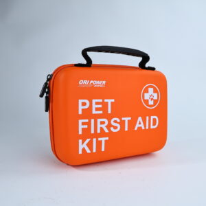 Detail of Forward Face of Comprehensive Pet Emergency Kit - Comprehensive Pet Emergency Kit